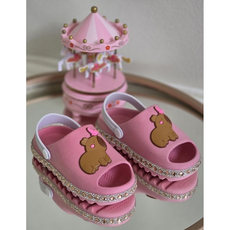 SANDÁLIA BABY MENINA LEVE Stitch & Capivara - Imagem 2