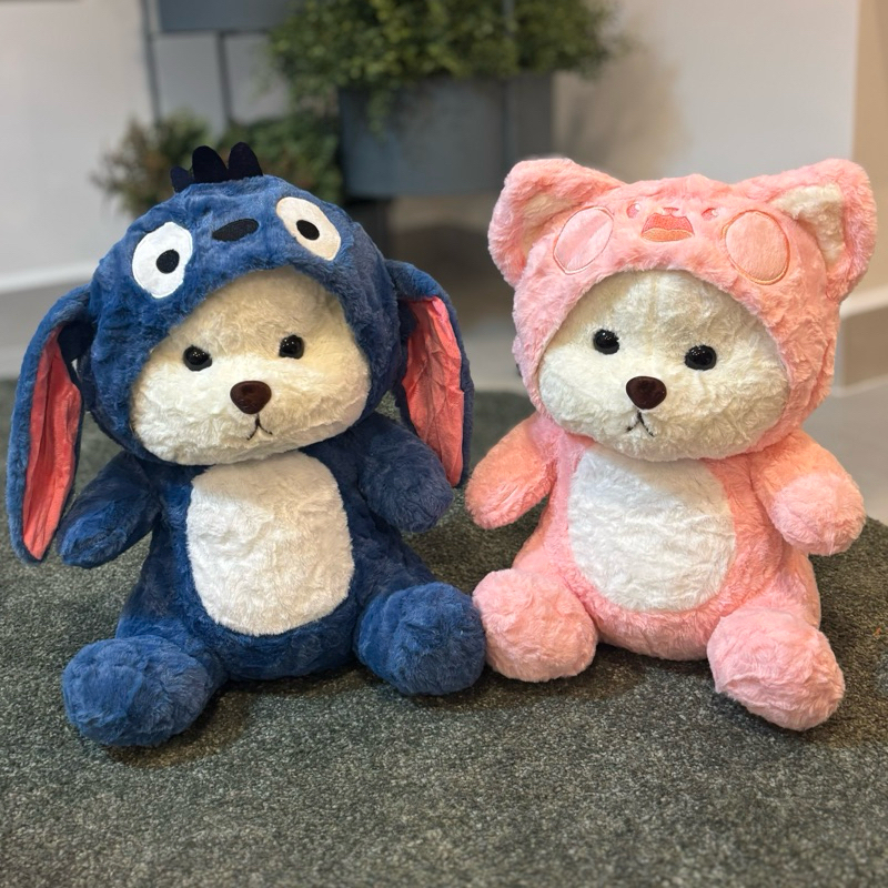 Urso Pelúcia com capuz Lotso e Stitch